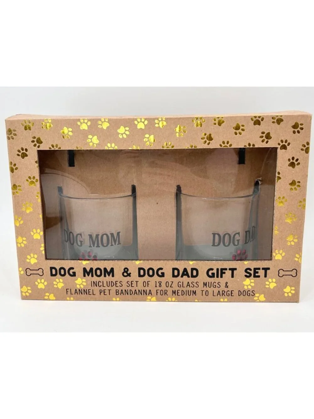 NIB GIFT SET OF 2 DOG MOM DAD GLASS MUGS RED BLACK PLAID PAW PRINT NO BANDANA